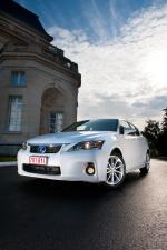 Lexus CT200h 2010 года